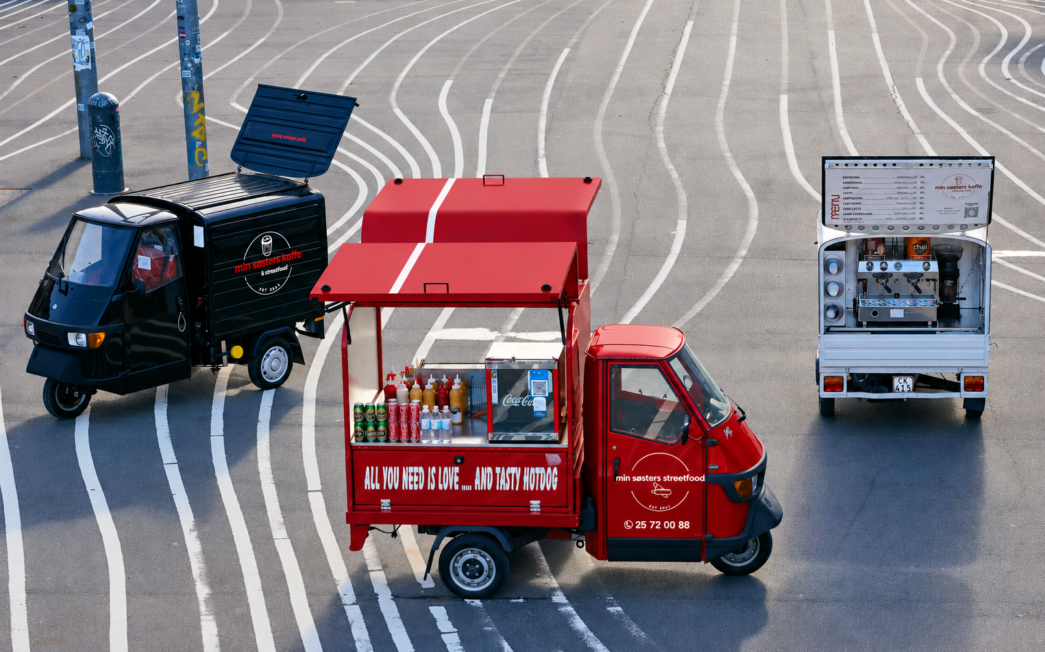Illustration of coffee and street food vans by the harbour